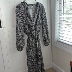 Long sleeve maxi work dress.